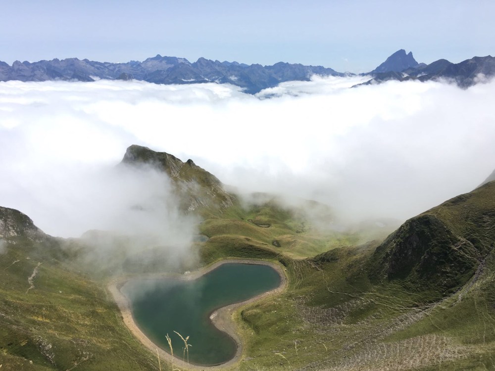 Montagnon-Pyrenees-3